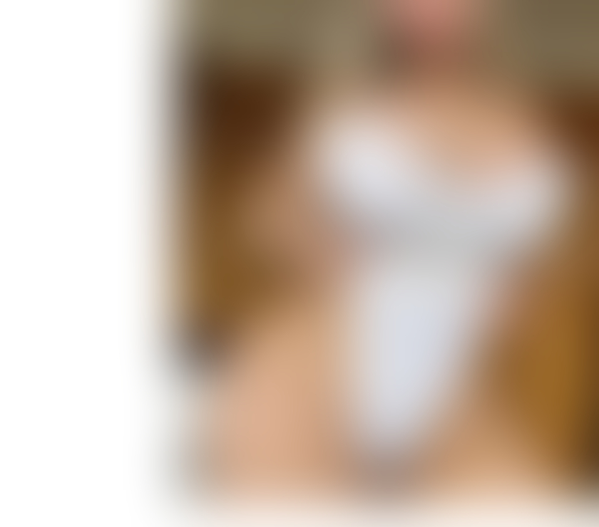 Escorts Greater Manchester Manchester - Photos for NEW 🆕IN M4 BLONDE 😘BIG ASS 🥂NOT RUSH